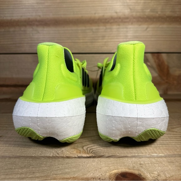 NEW Mens Size 8 Adidas Ultraboost Light “Lucid Lemon” Running Shoes IE1767 - Picture 4 of 9